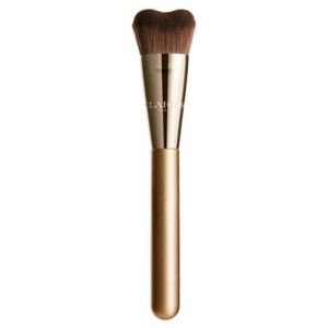 Gua Sha-Inspired Foundation Brush