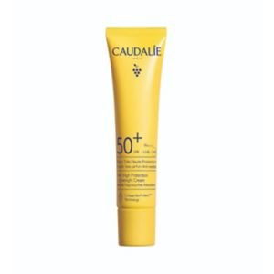 Very High Protection Lightweight Cream SPF50+ 40ml